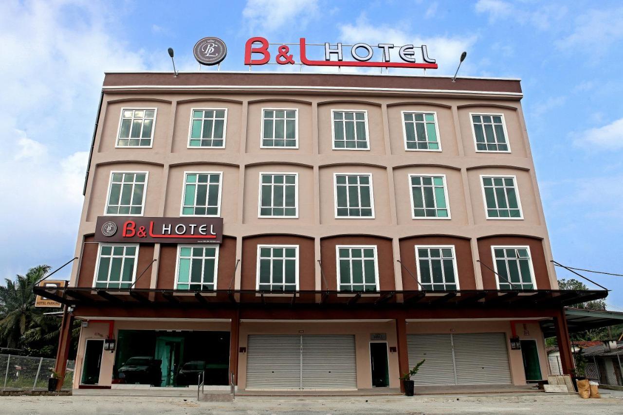 B&L Hotel Sungkai Extérieur photo